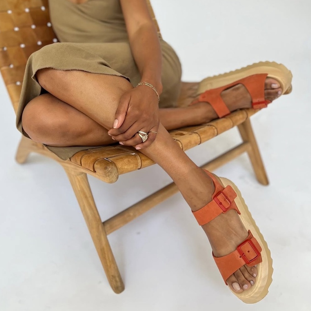 Bryr Studio Gigi Sandal in paprika with natural base